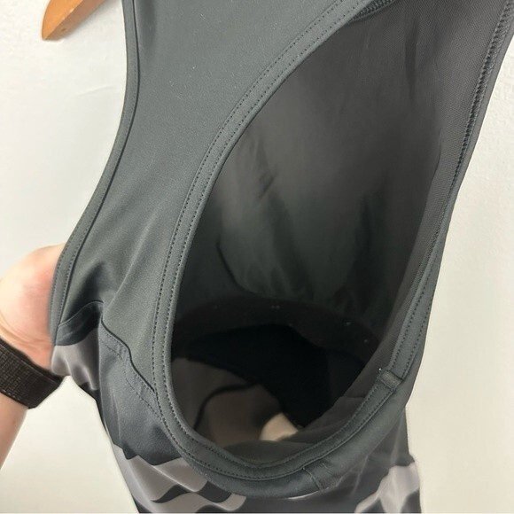 Adidas By Stella McCartney Run Climalite Tank Size XS - Picture 11 of 16